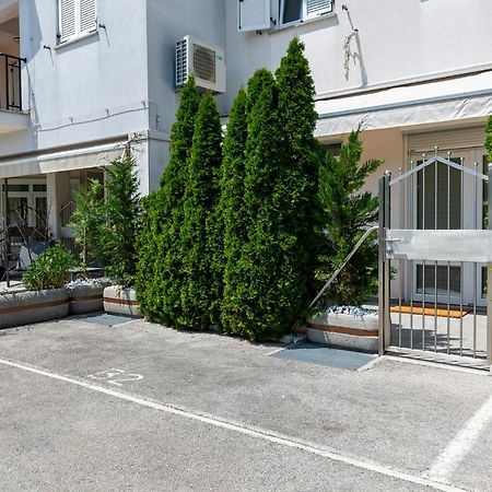 Stylish Apartment Mediterraneo Пореч Екстер'єр фото