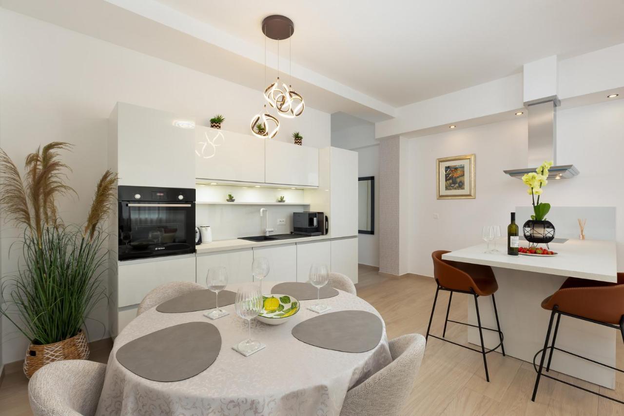 Stylish Apartment Mediterraneo Пореч Екстер'єр фото