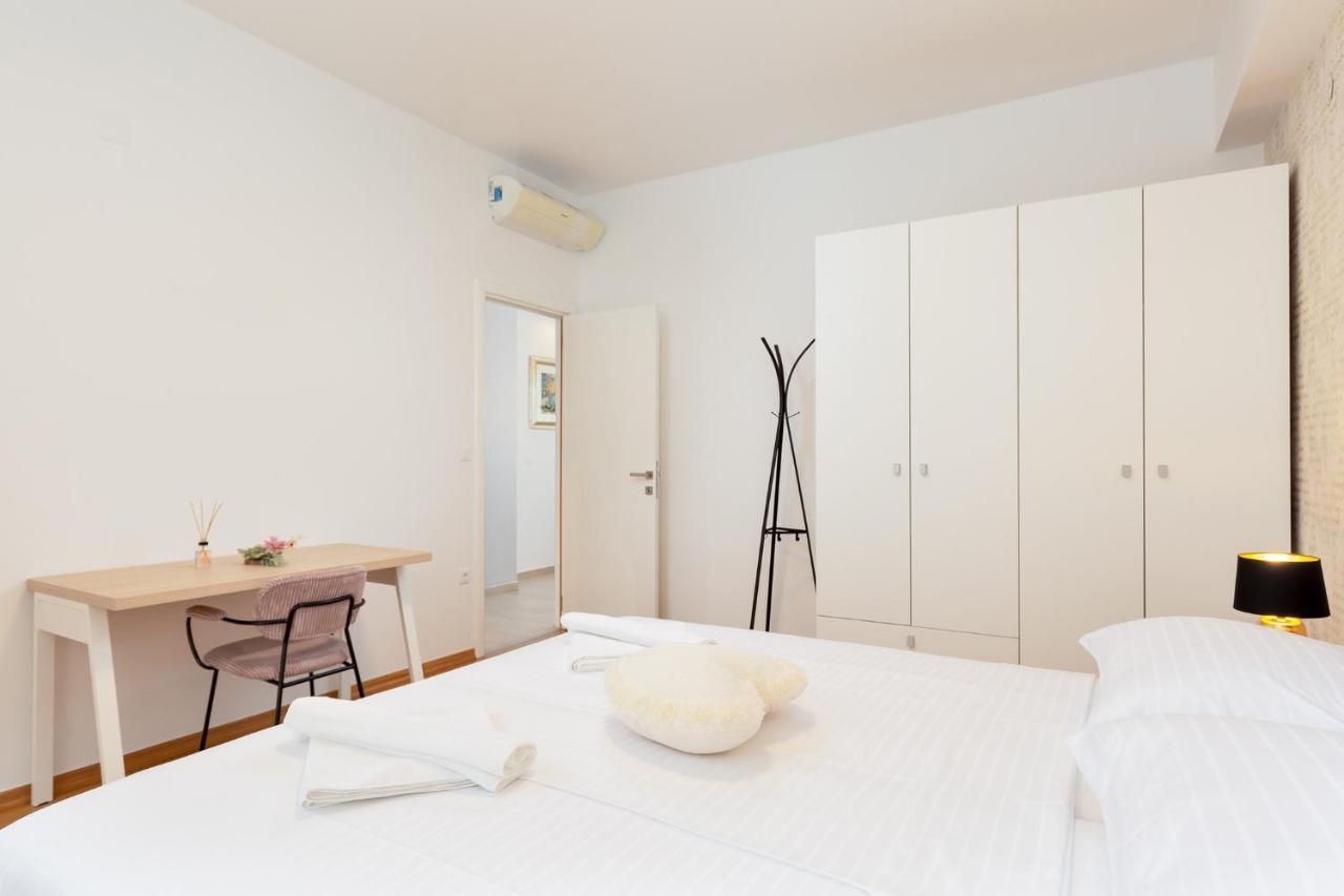 Stylish Apartment Mediterraneo Пореч Екстер'єр фото